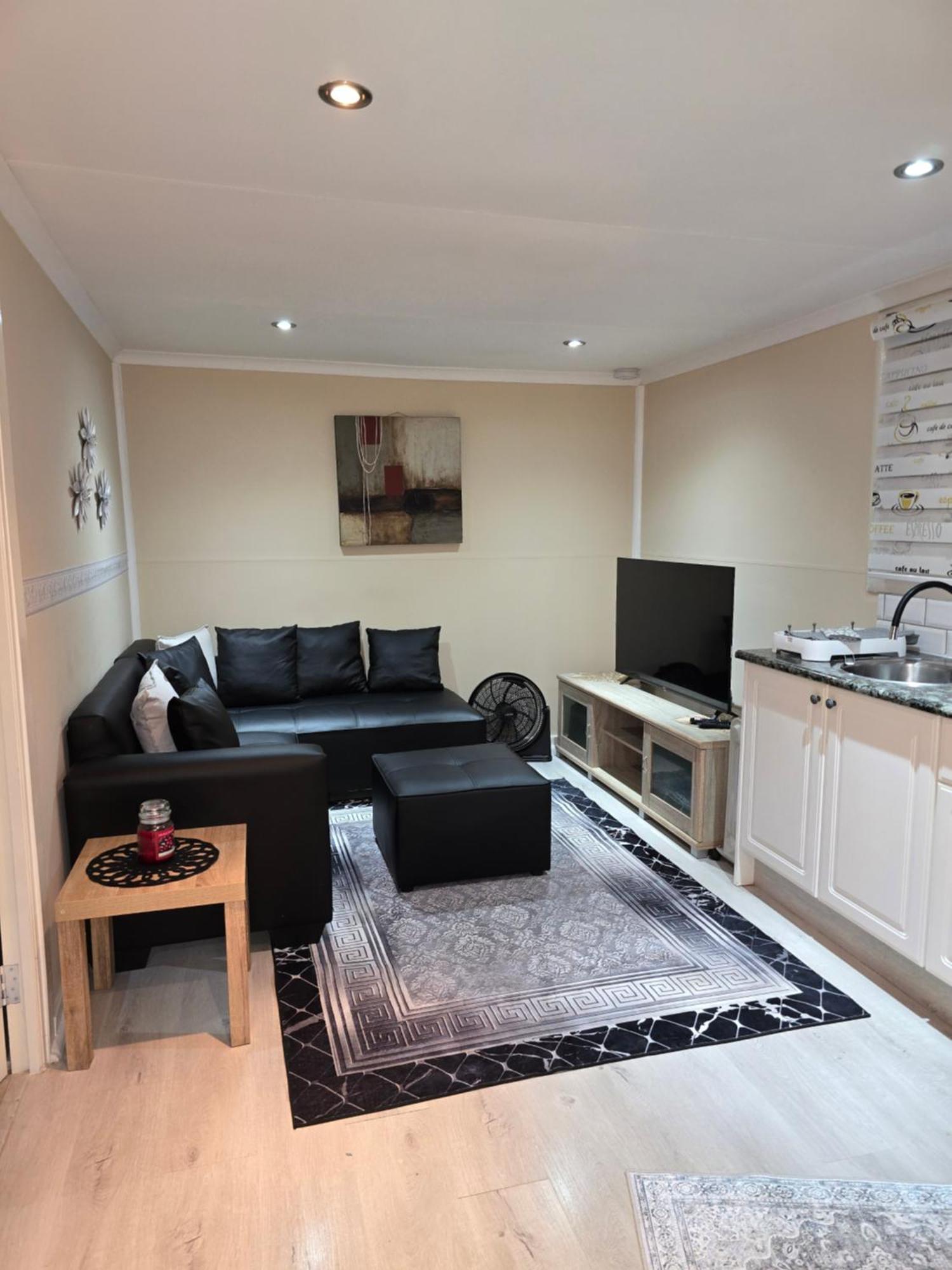 Cozy Cabin Midrand Exterior foto